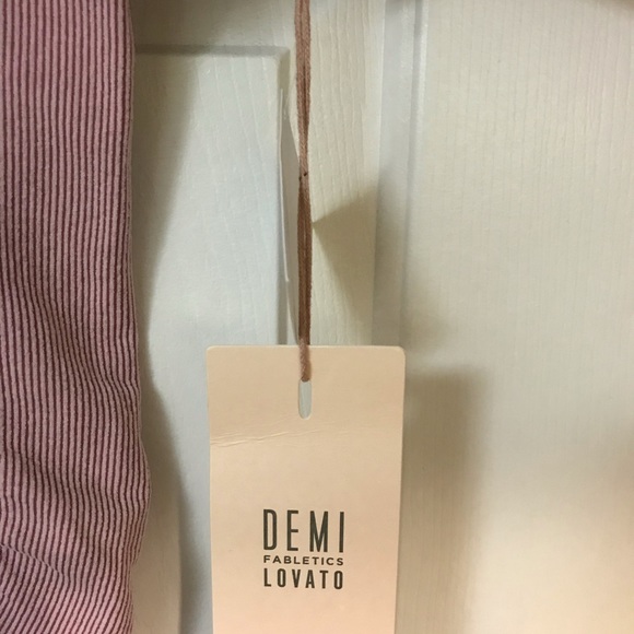 Sold Out, Never Worn, Bra’s too small for me - Picture 3 of 4